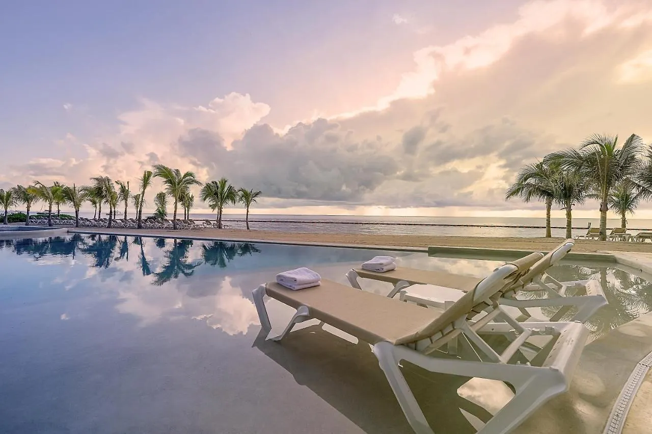 *****  Sensira Resort & Spa Riviera Maya All Inclusive Puerto Morelos Mexico